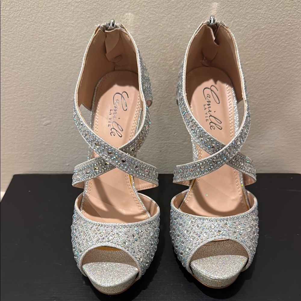 Camille La Vie Silver Glitter Heels for Special Occasions